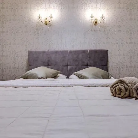 Lux דירה לבוב